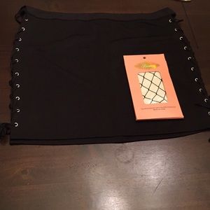 Brand new lace up mini skirt black Forever 21